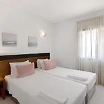 Camoes 11c - Vista Mar, Com Piscina דירה Armação de Pêra