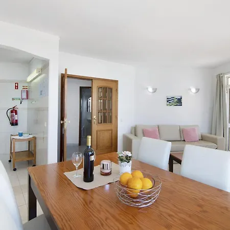 Camoes 11c - Vista Mar, Com Piscina 아파트 *