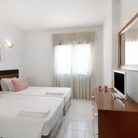 아파트 Camoes 11c - Vista Mar, Com Piscina Armação de Pêra