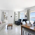 Camoes 11c - Vista Mar, Com Piscina 아파트